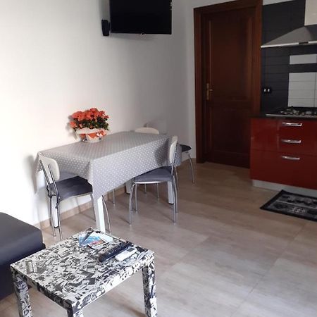 Casa Dylan Appartement Cagliari Buitenkant foto
