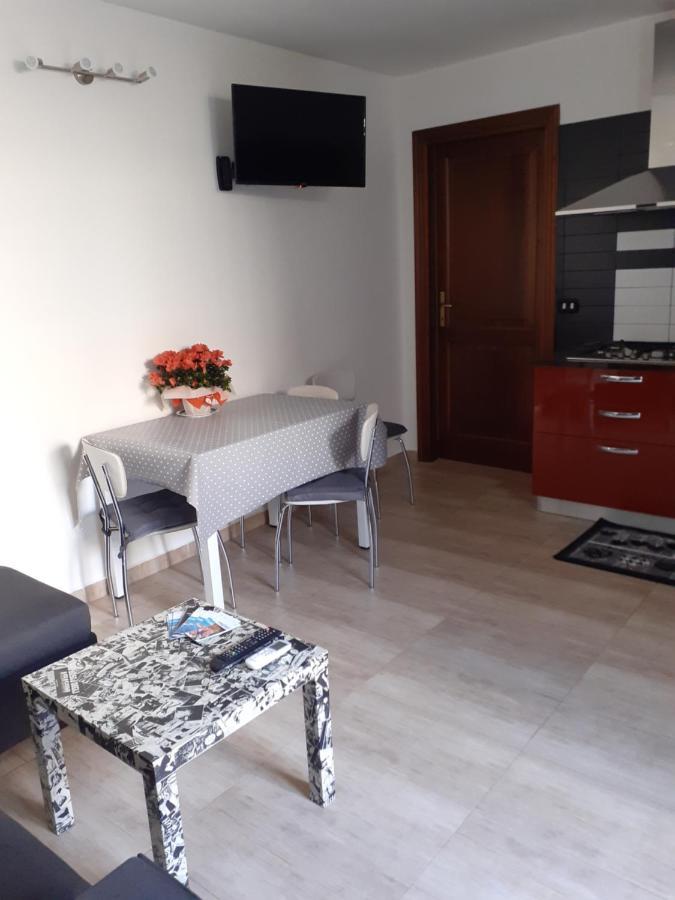 Casa Dylan Appartement Cagliari Buitenkant foto