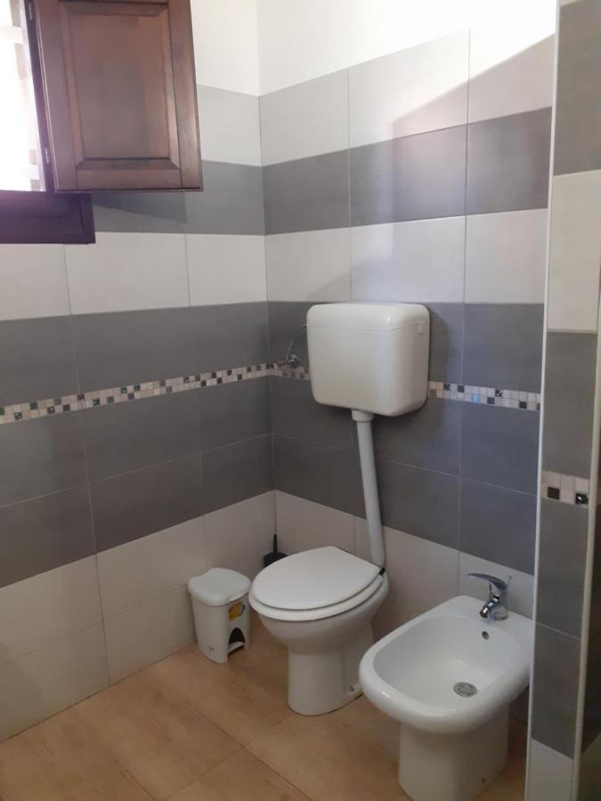 Casa Dylan Appartement Cagliari Buitenkant foto